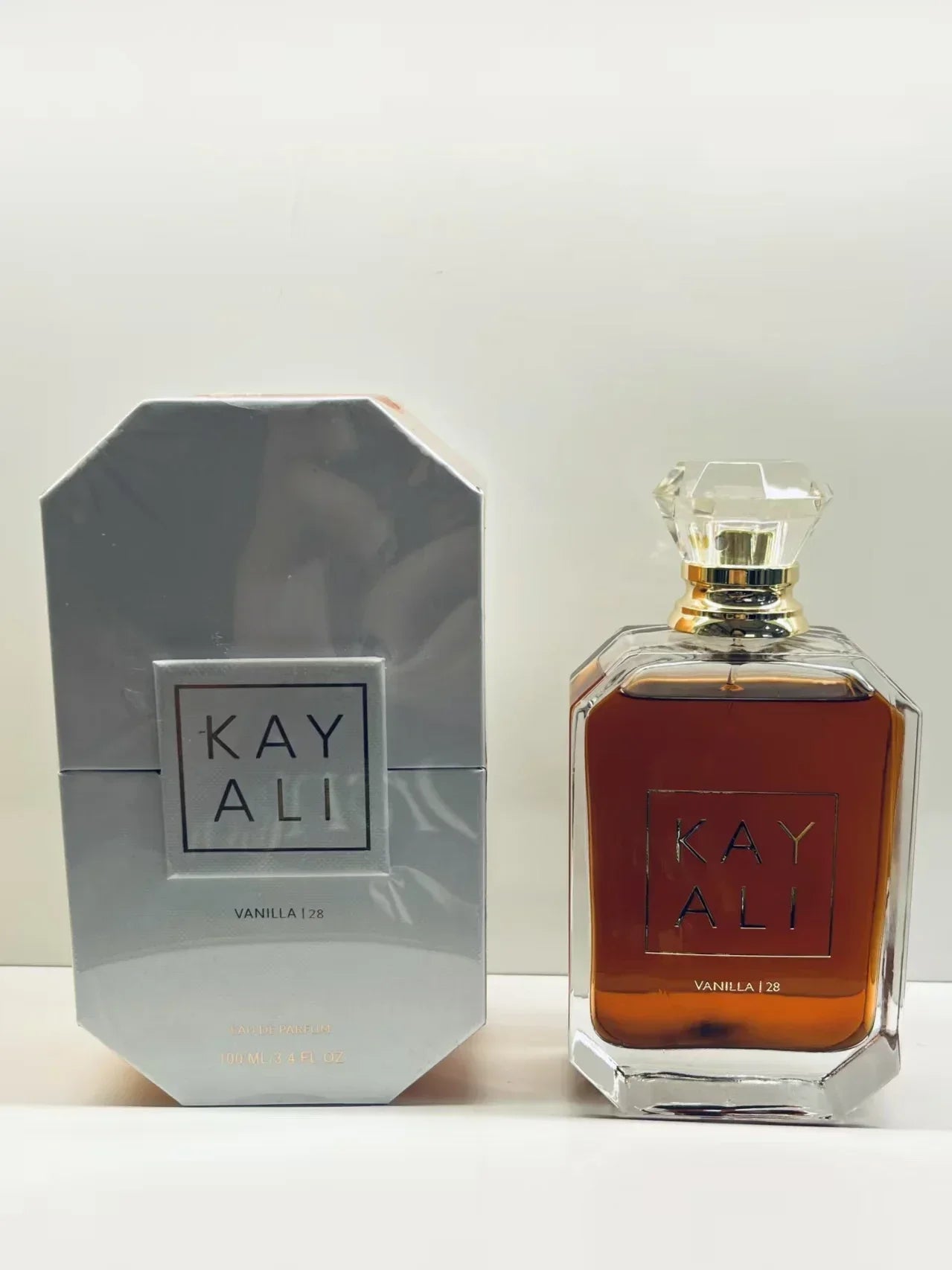 Colección de perfumes KAYALI Eau De Parfum de 100 ml – Fragancia de lujo de larga duración para mujeres y hombres – Múltiples opciones de aromas