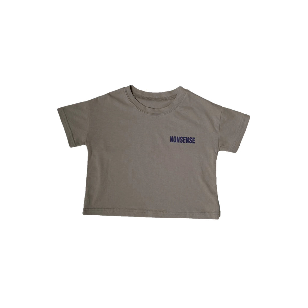 Back large letter printed short sleeved T-shirt