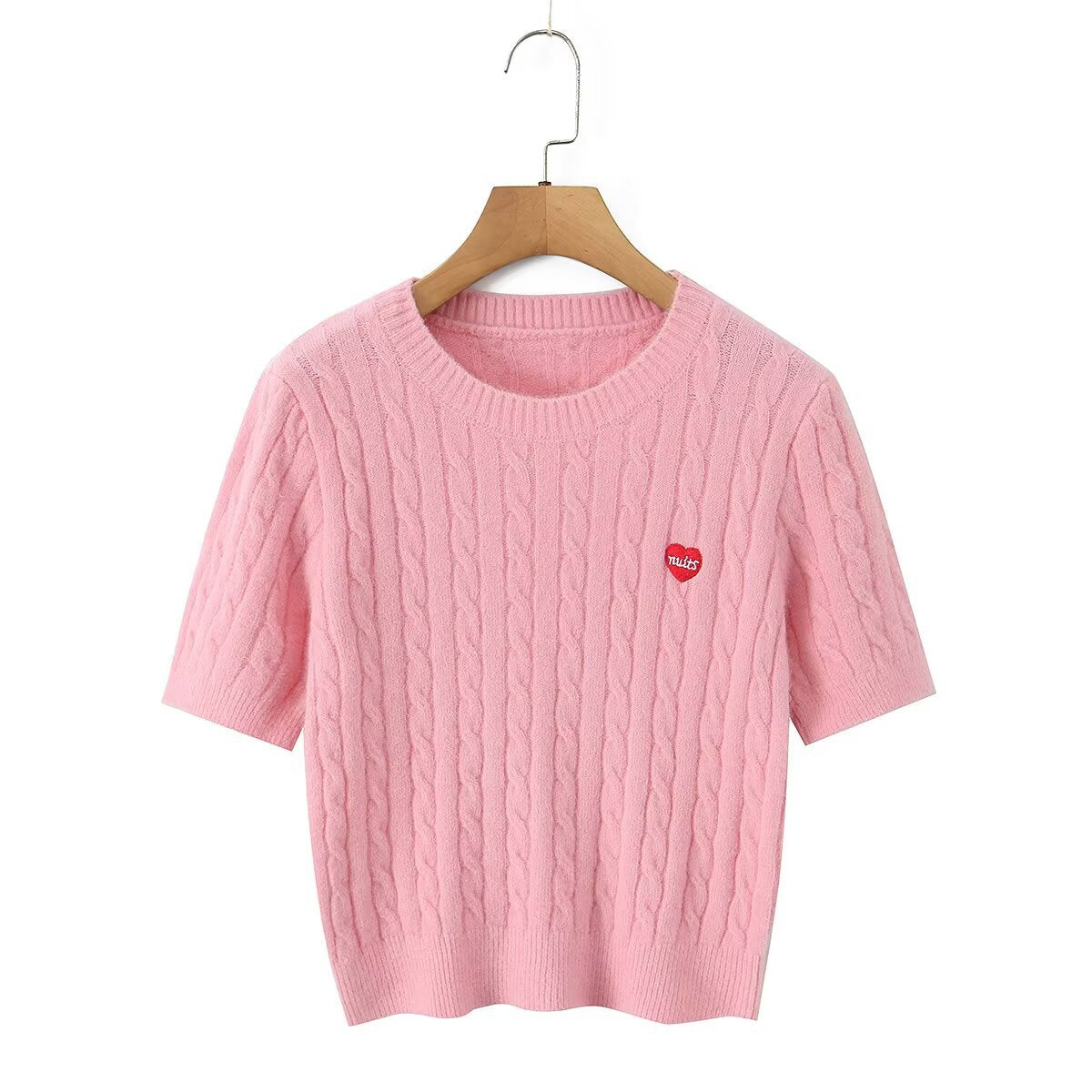 Short sleeved embroidery college style knitted sweater