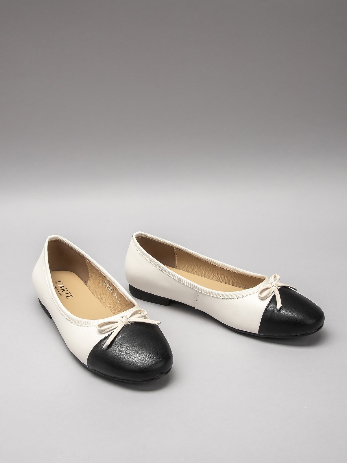 Women's leather shoes-1