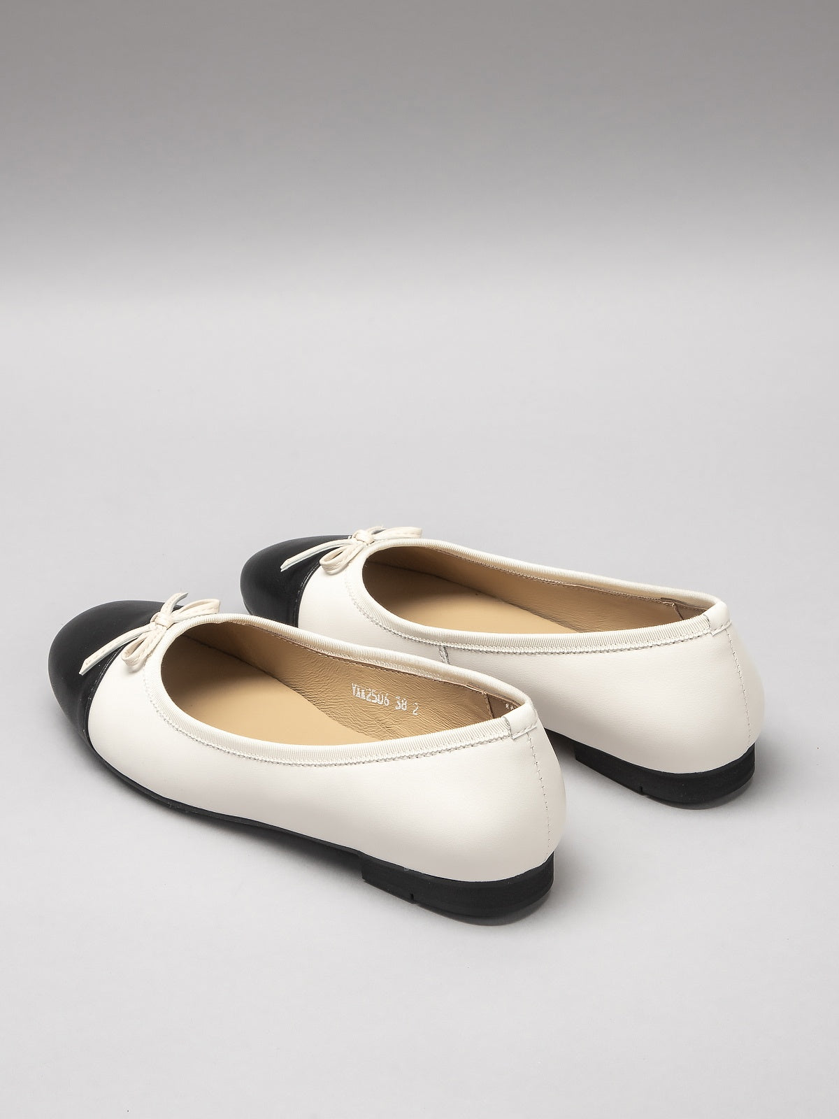 Women's leather shoes-2