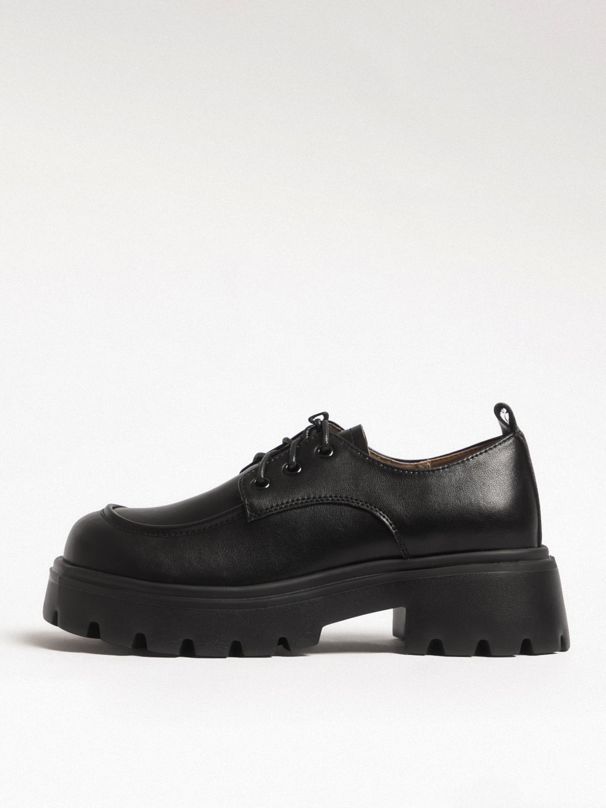 Women's leather shoes-0